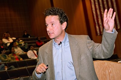 Dr. Roderick MacKinnon